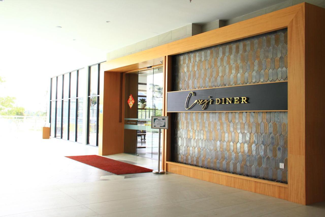 แอมเวอร์ตัน โคฟ กอล์ฟ แอนด์ ไอแลนด์ รีสอร์ต Hotel บันติง ภายนอก รูปภาพ